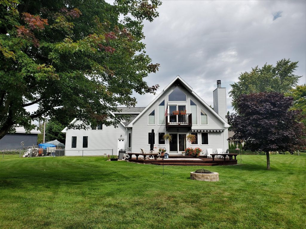 125 Shawnee Trl, Prudenville, MI 48651 Trulia