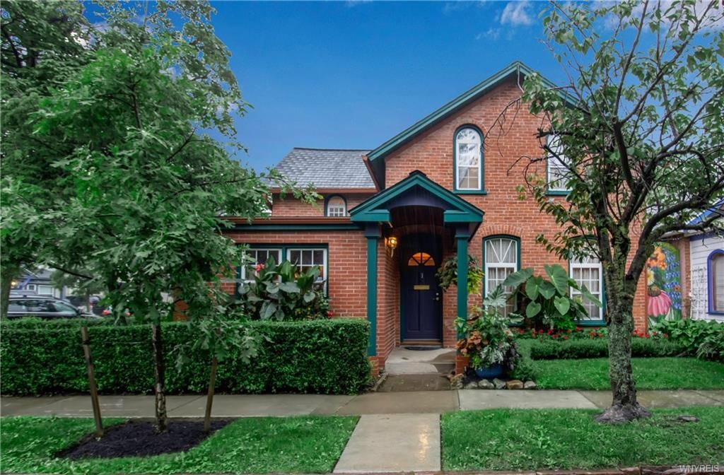 417 Summer St, Buffalo, NY 14213