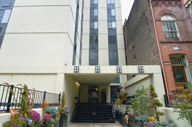 1339 N Dearborn St #9E, Chicago, IL 60610