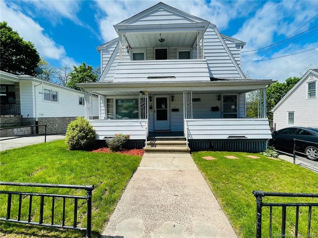 123 N Cliff St, Ansonia, CT 06401