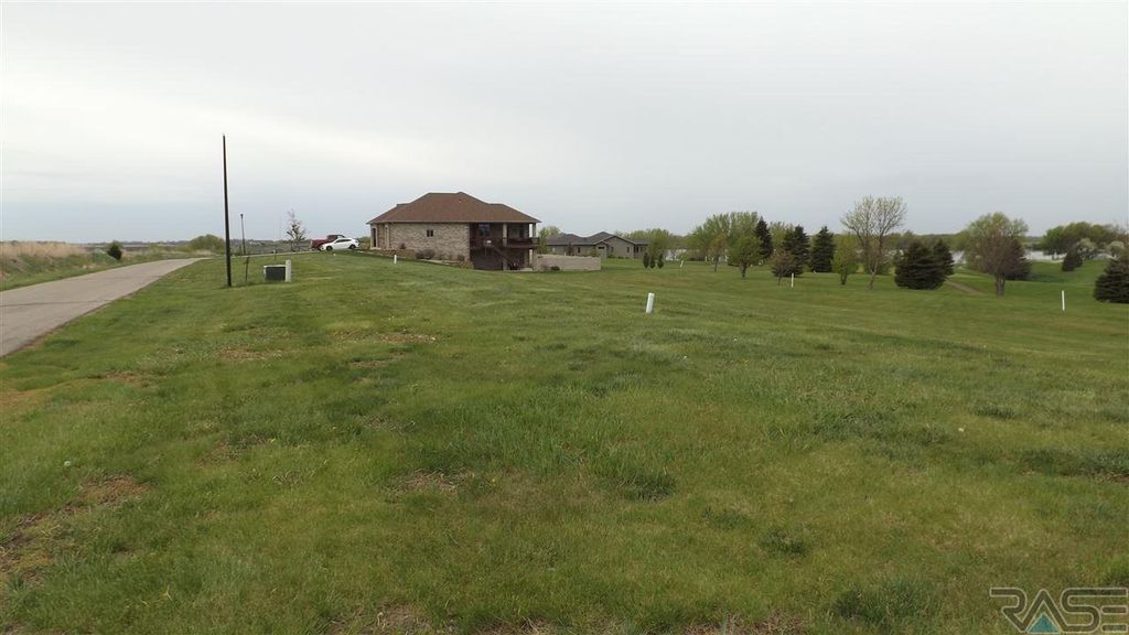Lake Dr 202122, Wentworth, SD 57075 Trulia