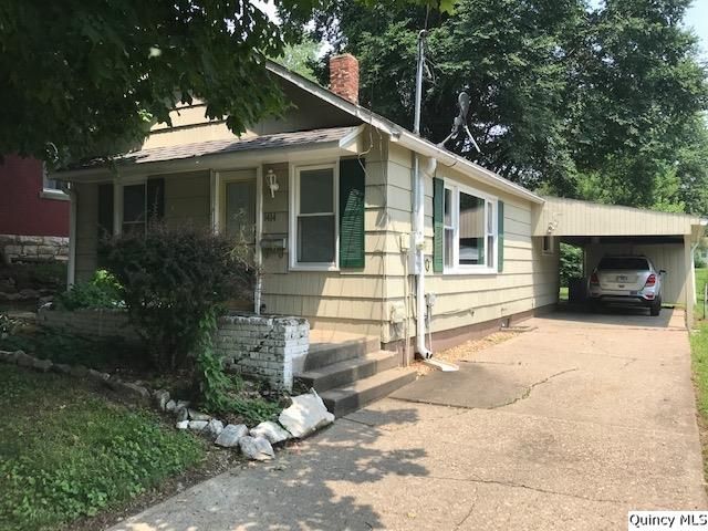 1414 N 14th St, Quincy, IL 62301