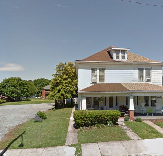 56 N  3rd St, Mount Wolf, PA 17347