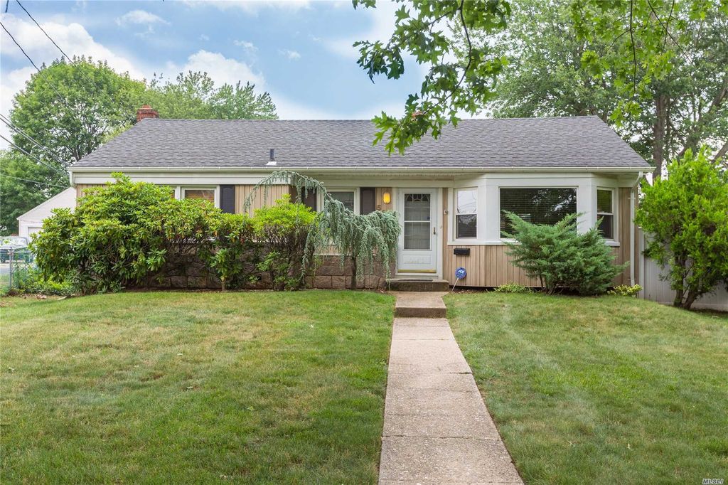 584 Plainview Rd, Plainview, NY 11803 Trulia