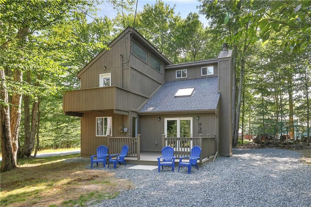 8399 Turtle Ln, Tobyhanna, PA 18466 | Trulia