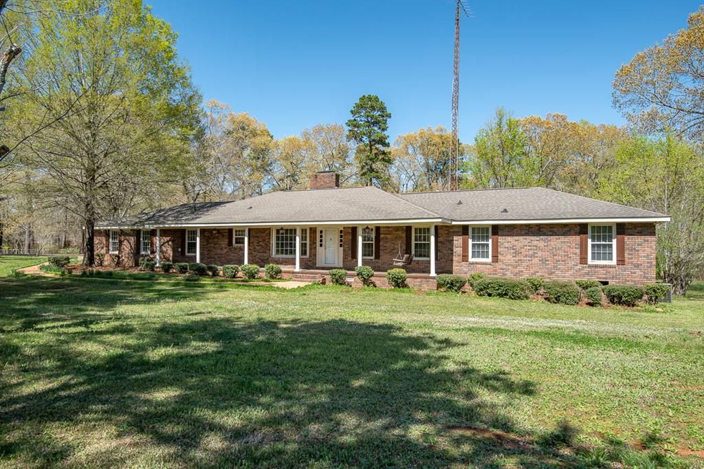 4265 County Road 16, Florence, AL 35633