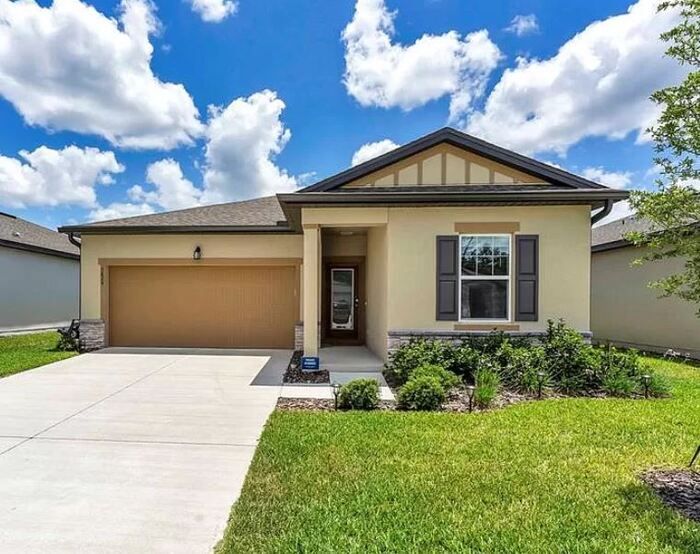5824 Bullock Pl SE, Lake City, FL 32025