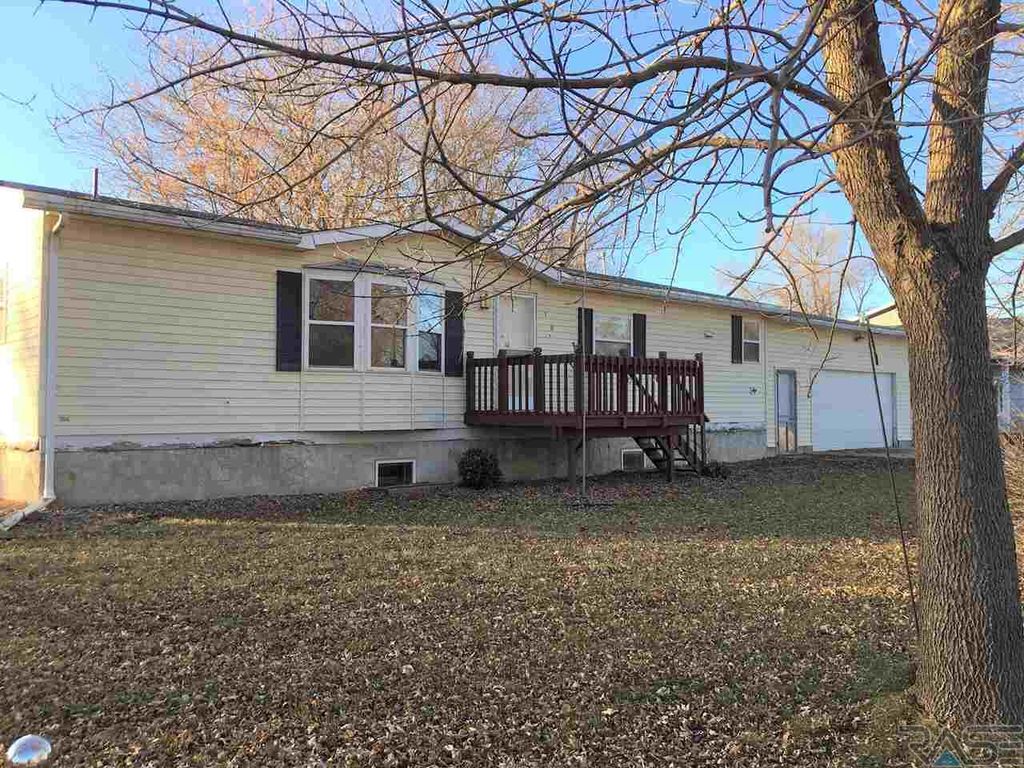 109 S Oak St, Worthing, SD 57077 Trulia