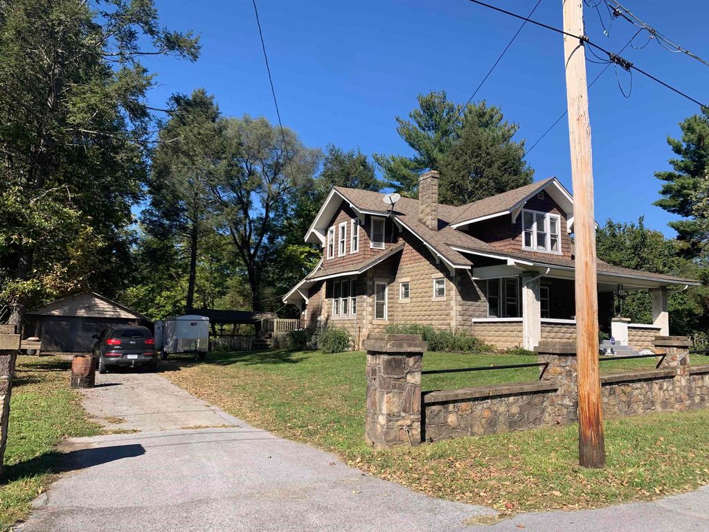 801 Wolf St, Narrows, VA 24124 Trulia