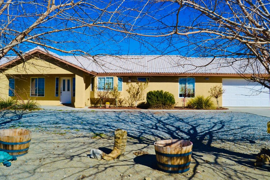 4274 Joshua Rd, Phelan, CA 92371 Trulia