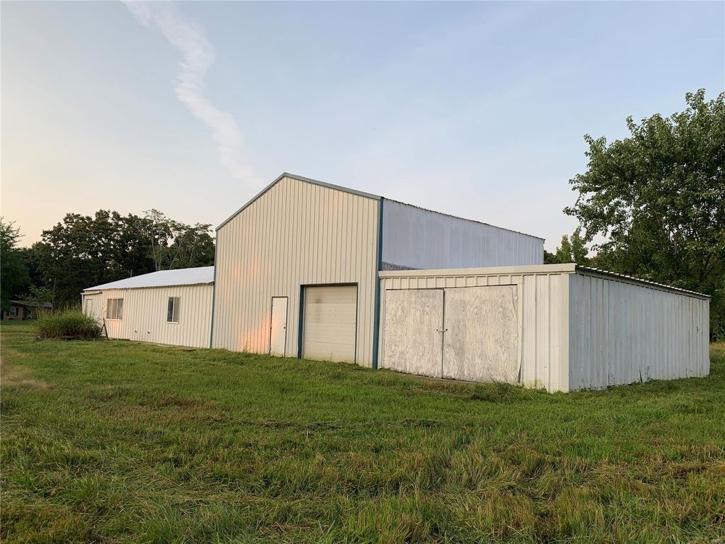Route 2 #3395, Doniphan, MO 63935