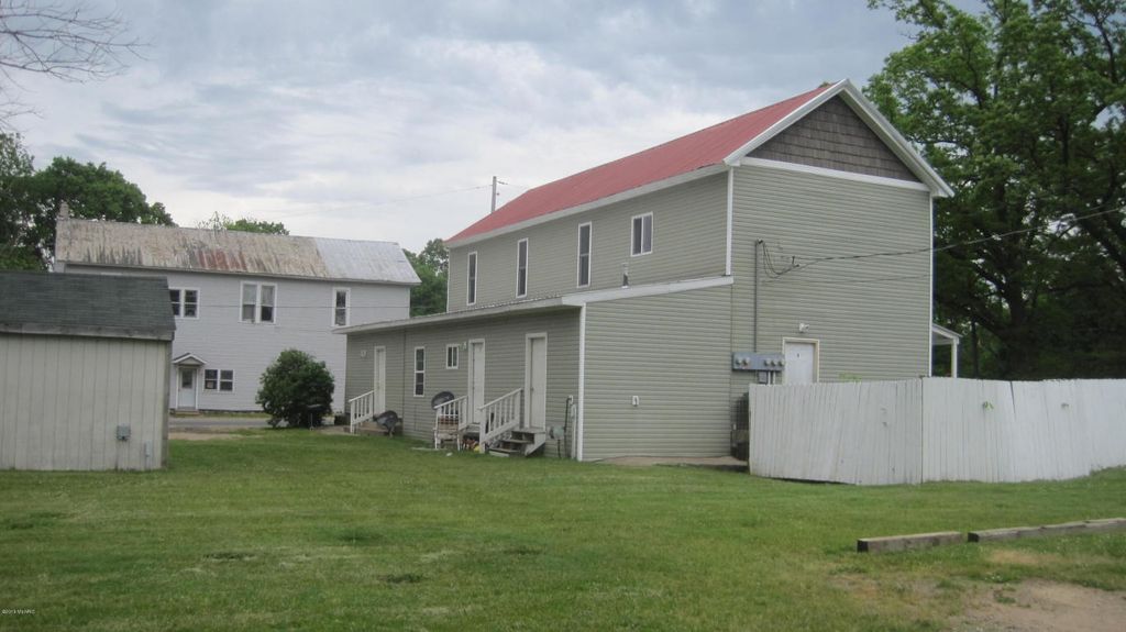 8011 W D Ave, Kalamazoo, MI MultiFamily Home 9 Photos Trulia