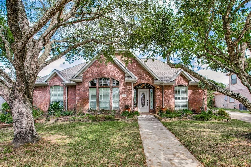 218 Rosemary Ln, Lake Jackson, TX 77566 Trulia