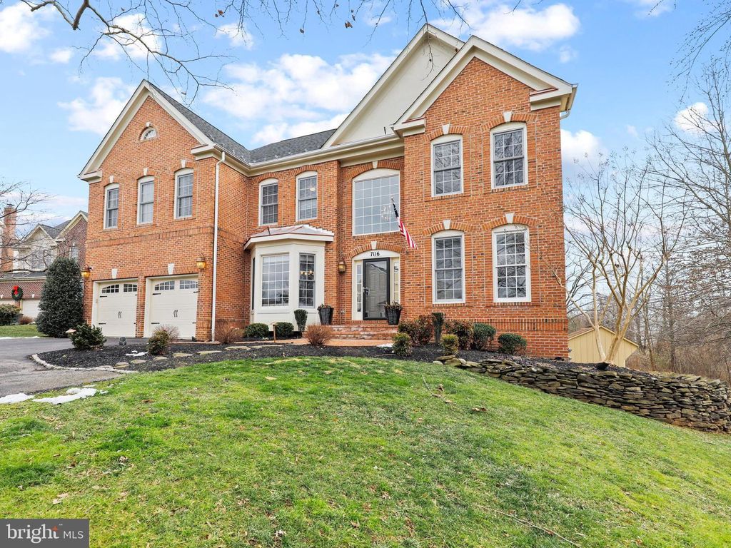 7116 Altford Ct, Elkridge, MD 21075