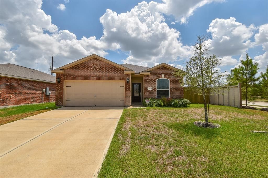22623 Guncotton Ave, Hockley, TX 3 Bed, 2 Bath SingleFamily Home