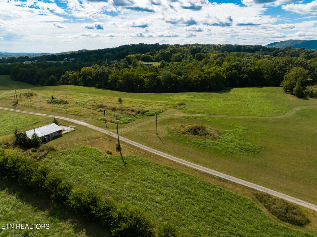 McKinney Rd 2, Mascot, TN 37806 Trulia