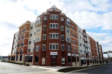 130 Rollins Ave, Rockville, MD 20852