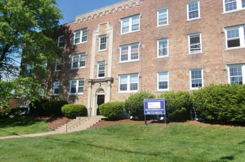 1217 Whitney Ave, Hamden, CT 06517