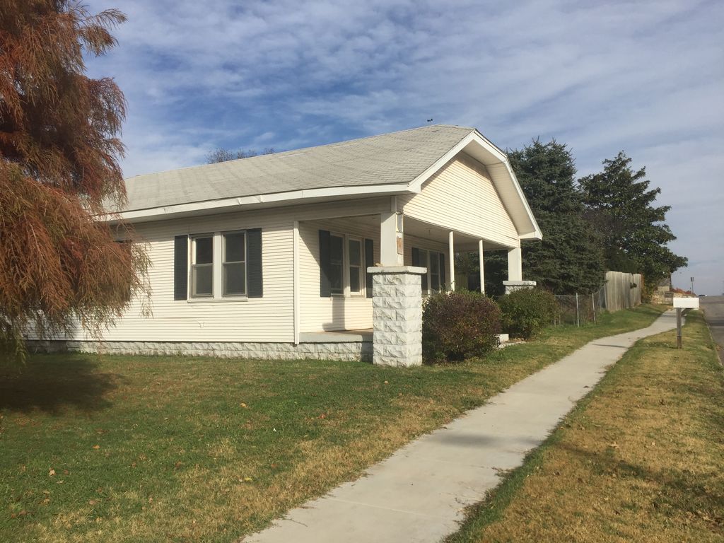 1003 E South Ave, Ponca City, OK 74601 Trulia