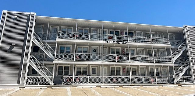 9315 Atlantic Ave #21, Margate City, NJ 08402