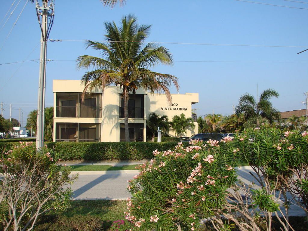 302 Lake Shore Dr 4, Lake Park, FL 33403 Trulia