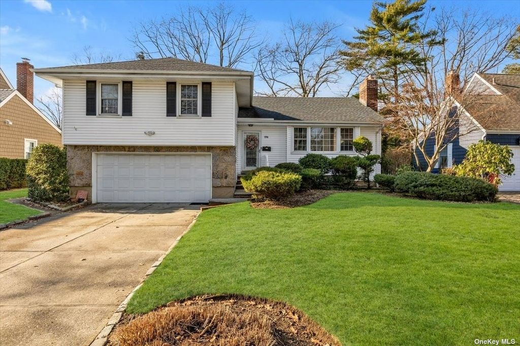 194 Kildare Road, Garden City, NY 11530 See Est. Value, Schools & More