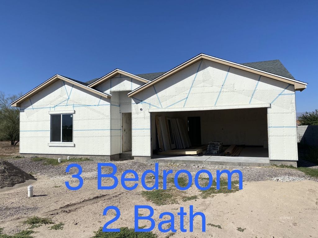 1512 S Stone Willow Dr, Safford, AZ 85546