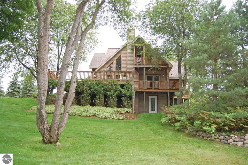 6990 Kingfish Way, Empire, MI 49630 Trulia