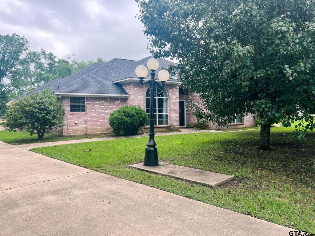 3000 FM 1402, Mount Pleasant, TX 75455 SingleFamily Home for Sale