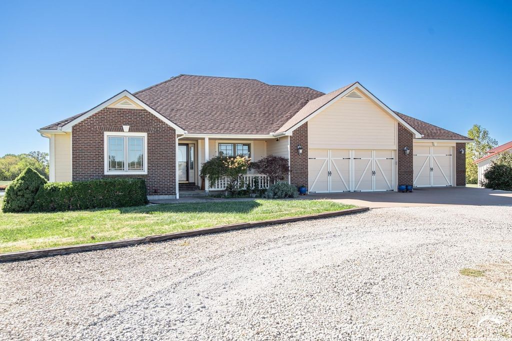 1467 N 300th Rd, Baldwin City, KS 66006 MLS 159950 Trulia