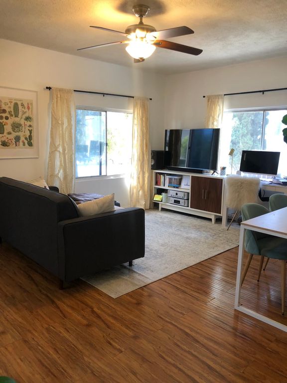 11355 Mississippi Ave, Los Angeles, CA 90025