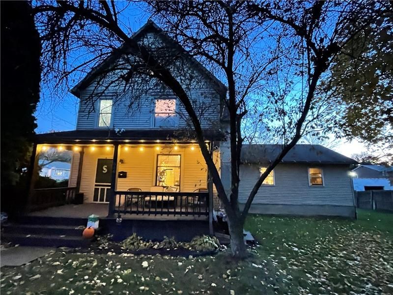 556 Thornton St, Sharon, PA 16146