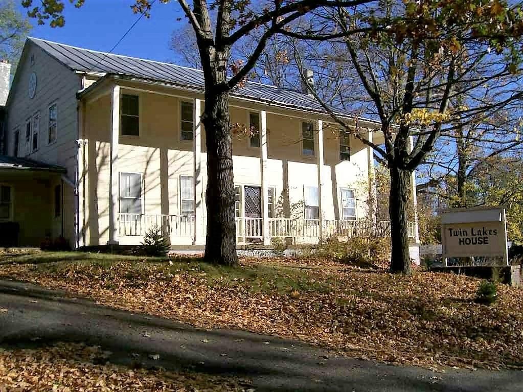 1589 County Route 19 4, Elizaville, NY Studio, 1 Bath Apartment 3