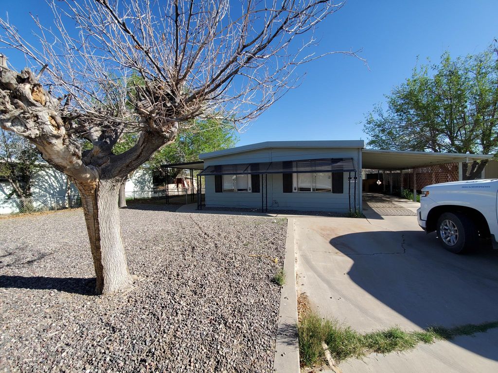 3906 W Johnson St, Thatcher, AZ 85552