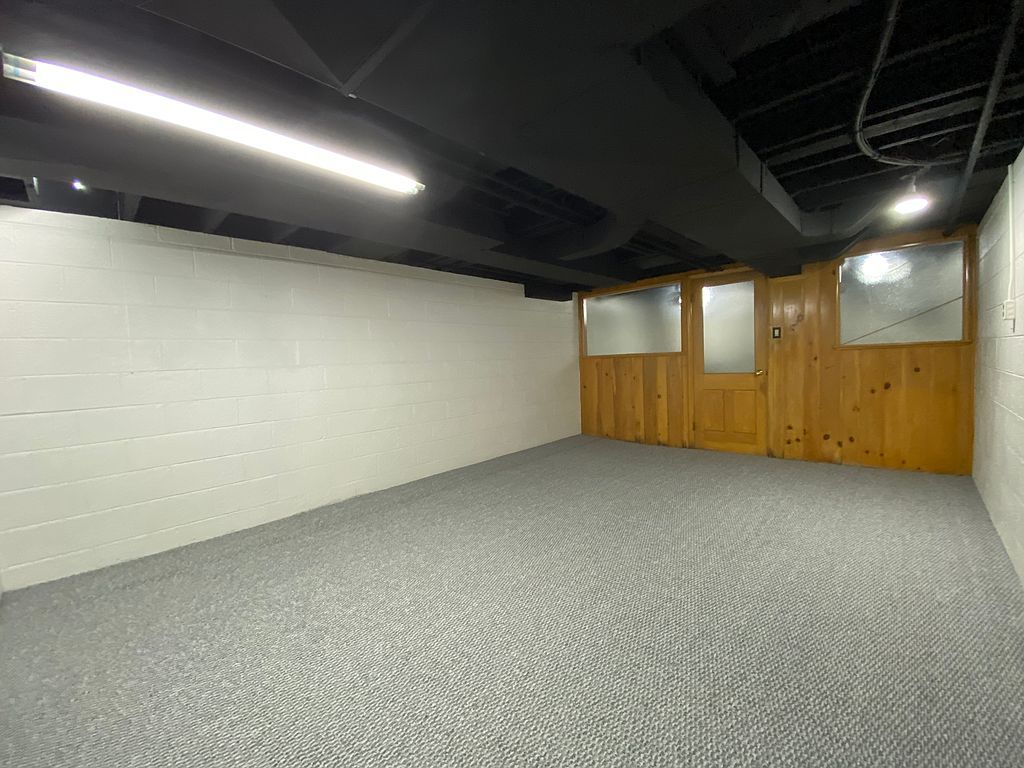 1881 Woodside St, Dearborn, MI 48124 4 Bed, 3 Bath SingleFamily Home