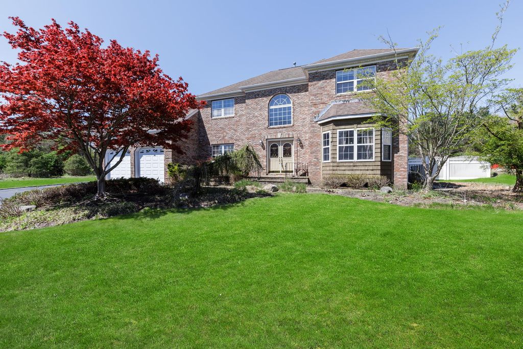 12 Chateau Dr, Manorville, NY 11949 Trulia