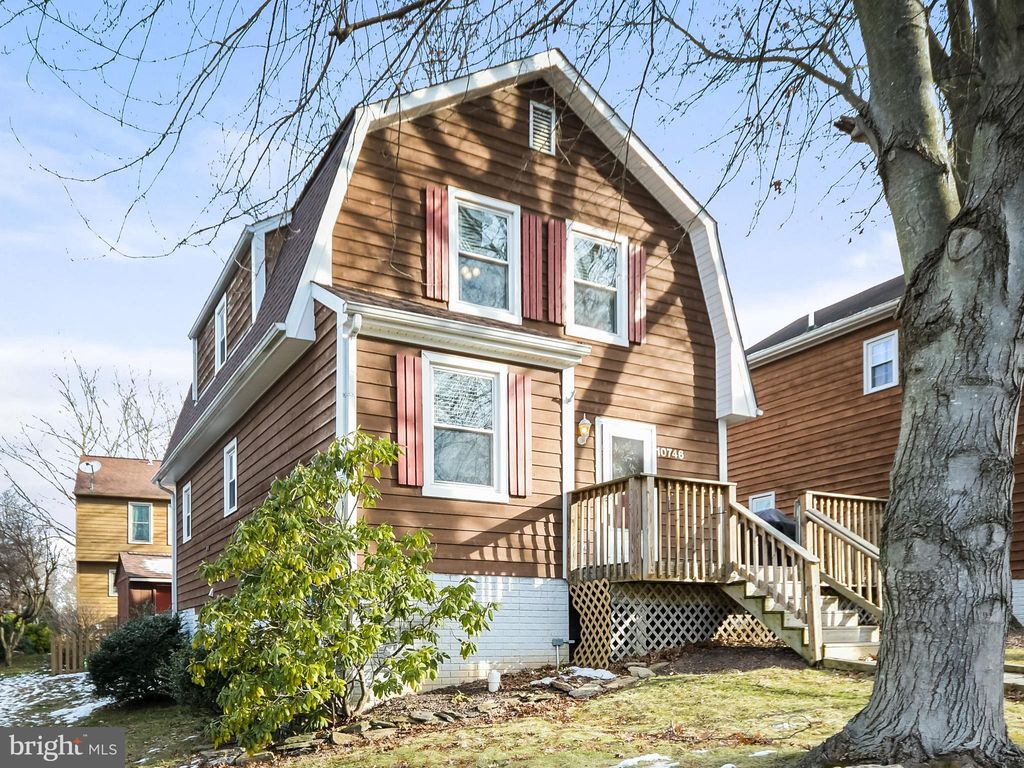 10746 Lake Edge Ct, New Market, MD 21774