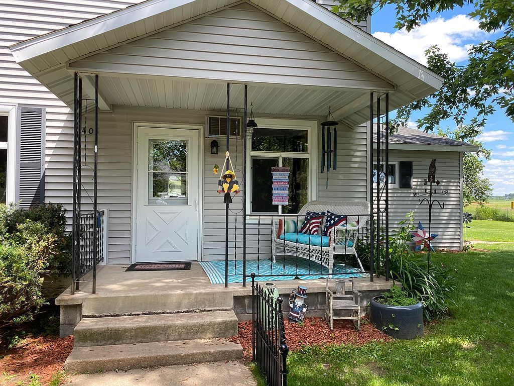 401 Water St, Rosholt, WI 54473 Trulia