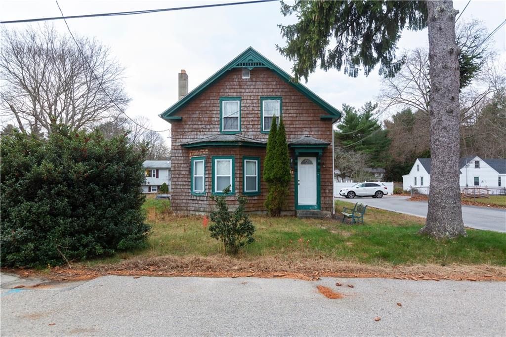 38 Stone St, Coventry, RI 02816 3 Bed, 1 Bath SingleFamily Home
