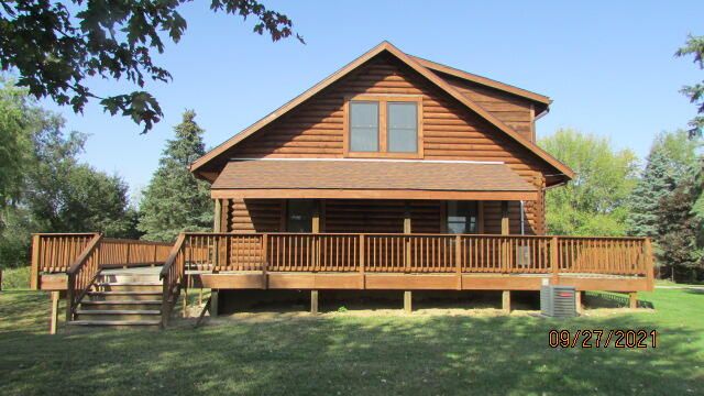 240 Brocklebank Rd, Quincy, MI 49082