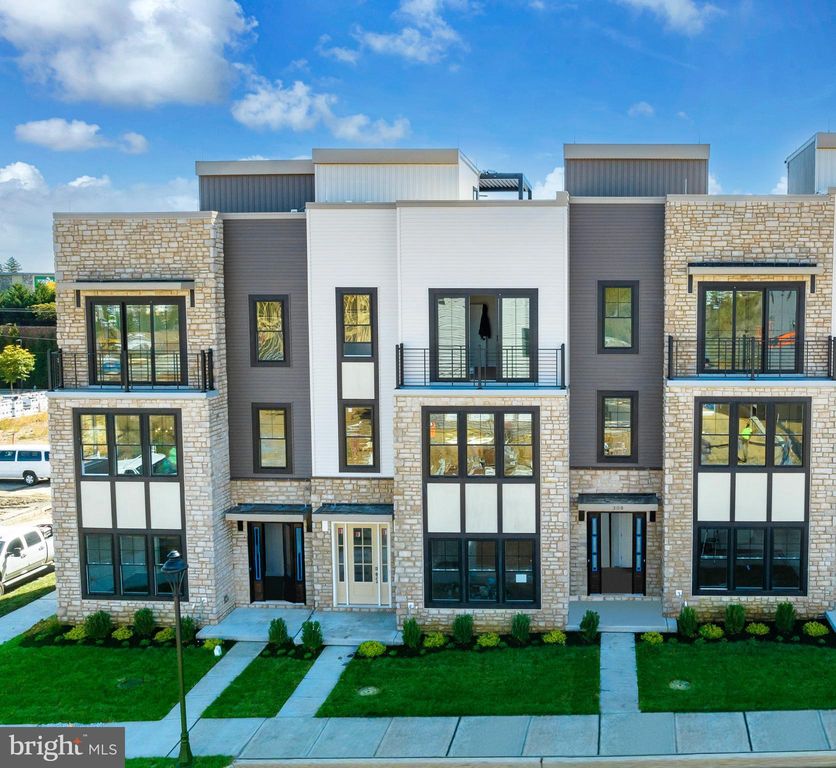 354 Paddock Circle 24D, Newtown Square, PA 19073 MLS PADE2059878