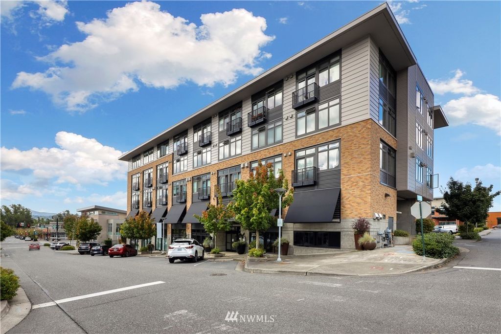 3111 Newmarket St #507, Bellingham, WA 98226