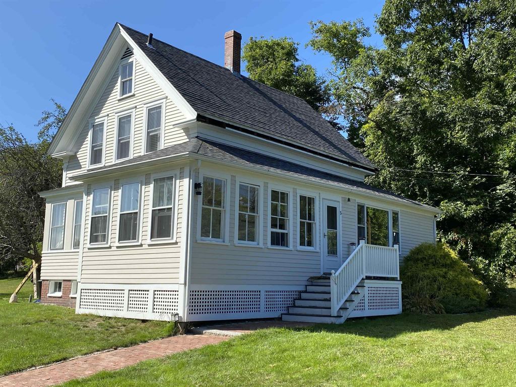 5 Hoyts Island Ln, Kittery Pt, ME 03905