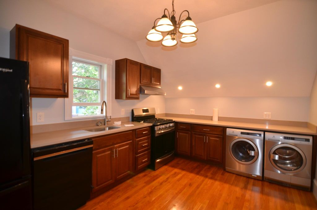 31 Beltran St #2, Malden, MA 02148