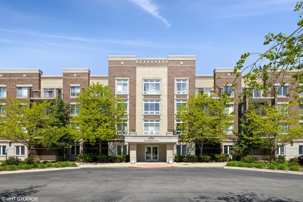 6759 W  Forest Preserve Ave #411, Chicago, IL 60634