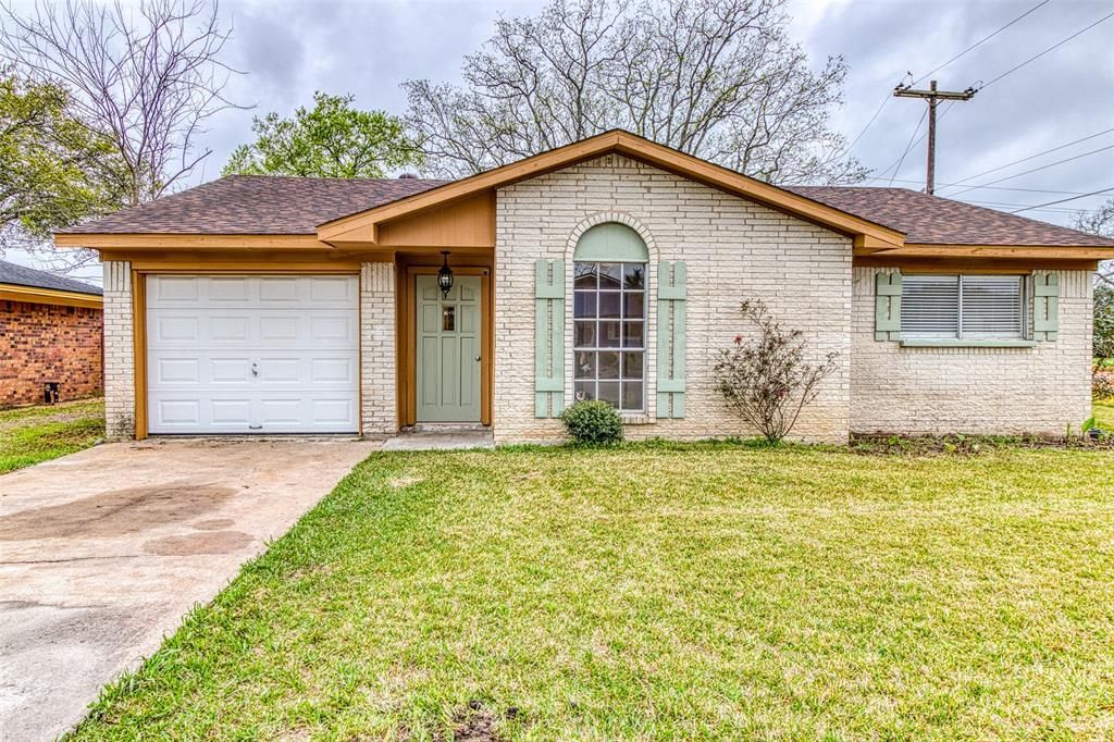 1706 Linwood Dr, Wharton, TX 77488 Trulia