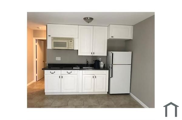 5625 SW 26th St #B, Hollywood, FL 33023