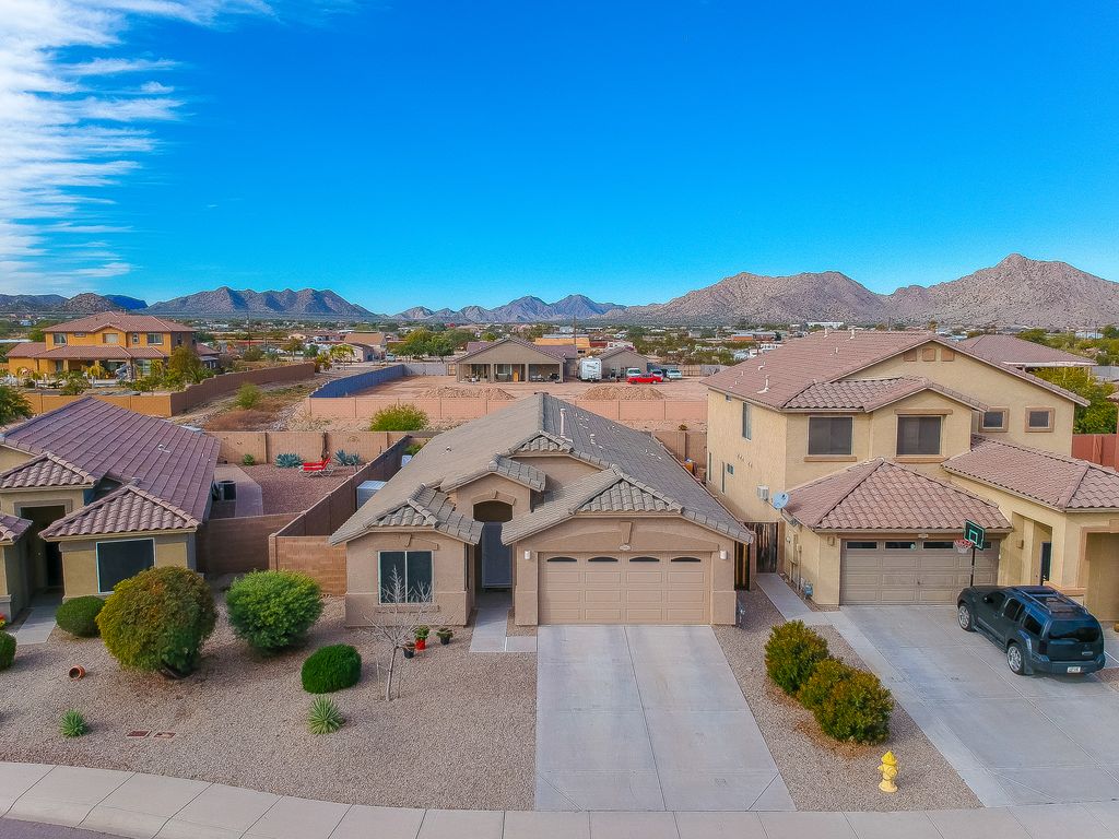 32062 N Cherry Creek Rd, Queen Creek, AZ 85142