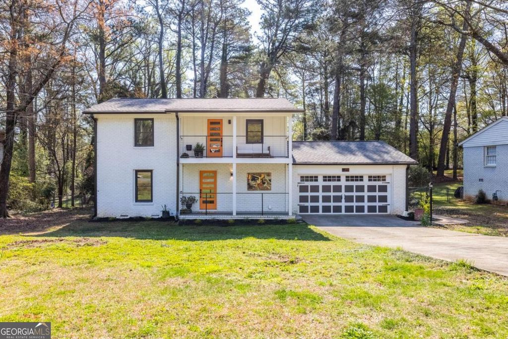 2753 Esquire Way, Tucker, GA 30084