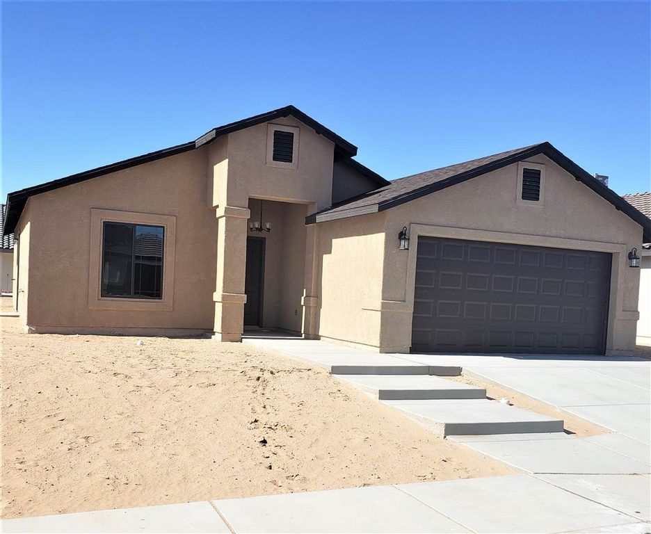 4242 E Udall Ln, San Luis, AZ 85349